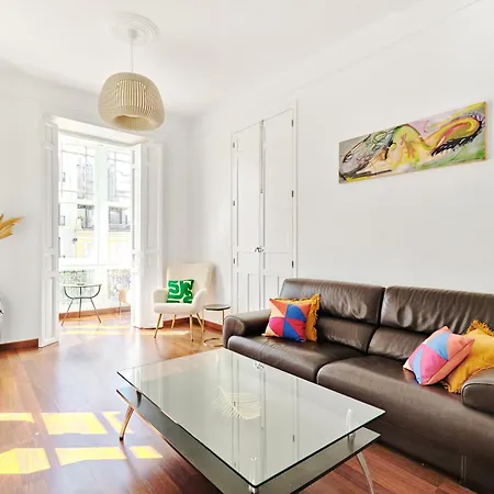 Apartment 110m Kkara 3br 2ba Plaza Nueva View Alicante