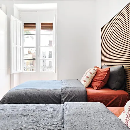 110m Kkara 3br 2ba Plaza Nueva View Apartment *