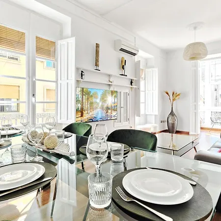 110m Kkara 3br 2ba Plaza Nueva View Apartment Alicante