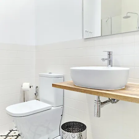 110m Kkara 3br 2ba Plaza Nueva View Apartment *